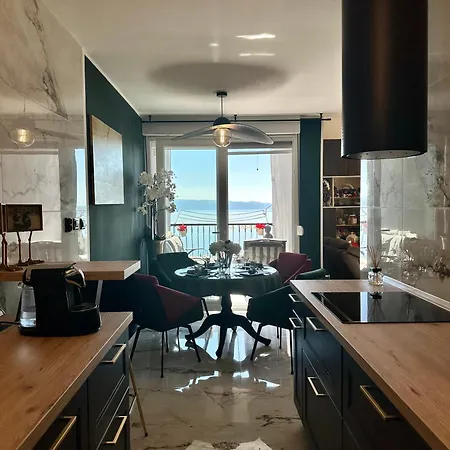 Apartment Lalaura High Quality Znjan 500 M Magic Sea View Free Parking Split